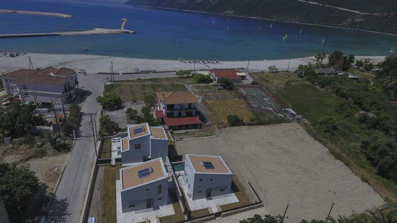 Seascape Villas Vassiliki - Beachfront Villas المظهر الخارجي الصورة