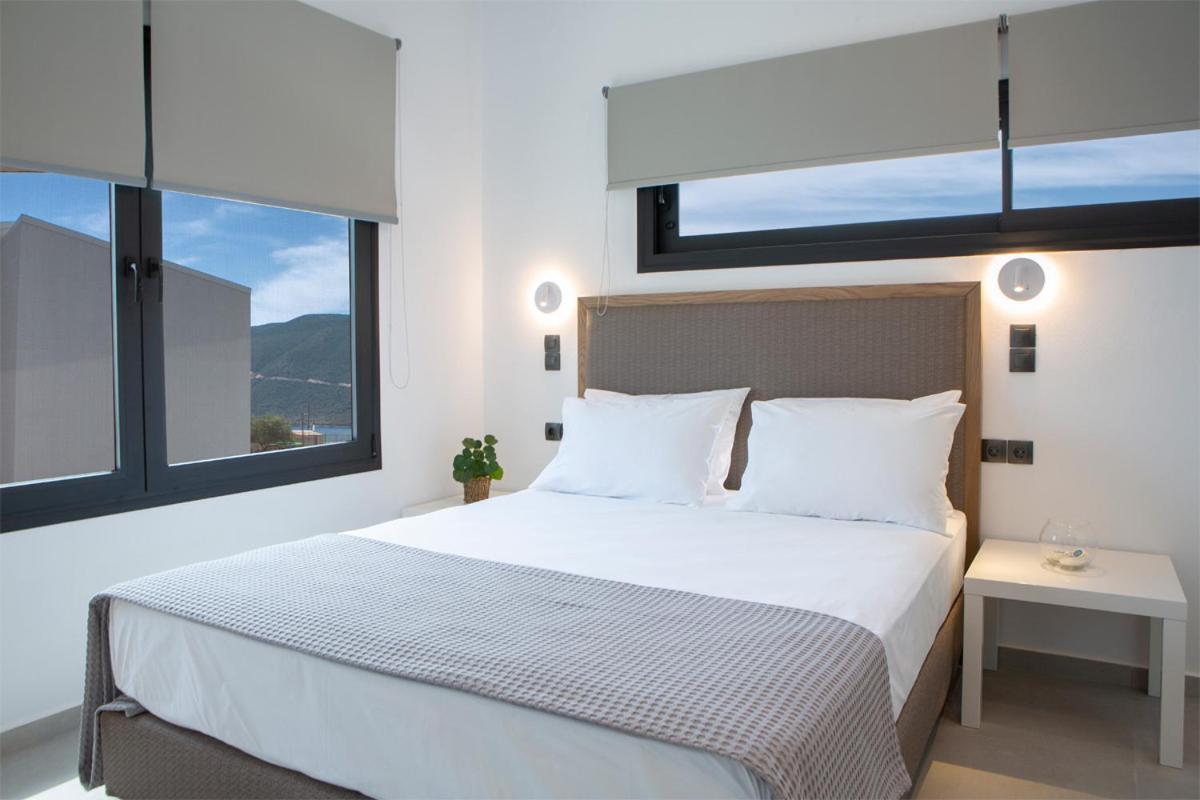 Seascape Villas Vassiliki - Beachfront Villas المظهر الخارجي الصورة