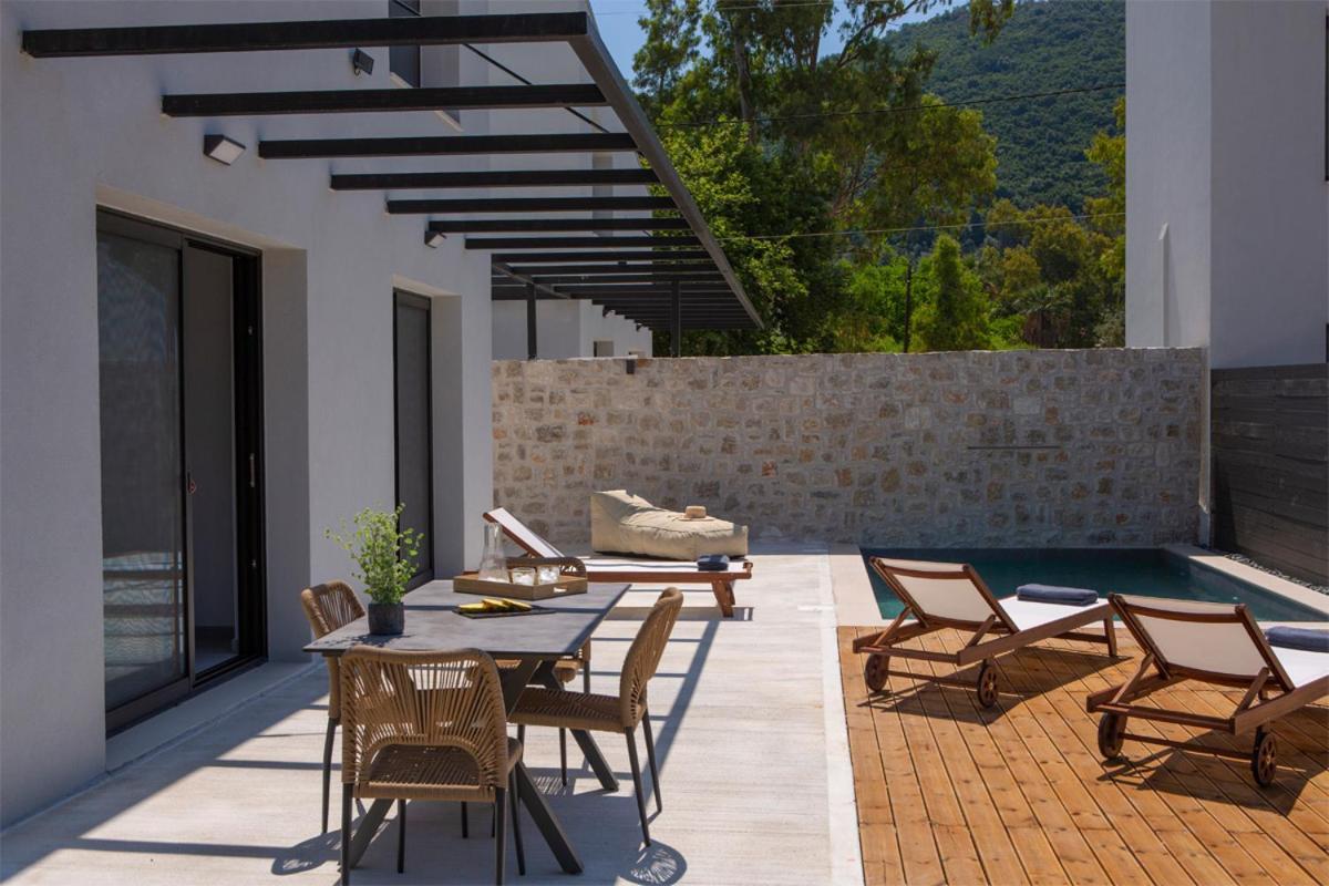 Seascape Villas Vassiliki - Beachfront Villas المظهر الخارجي الصورة