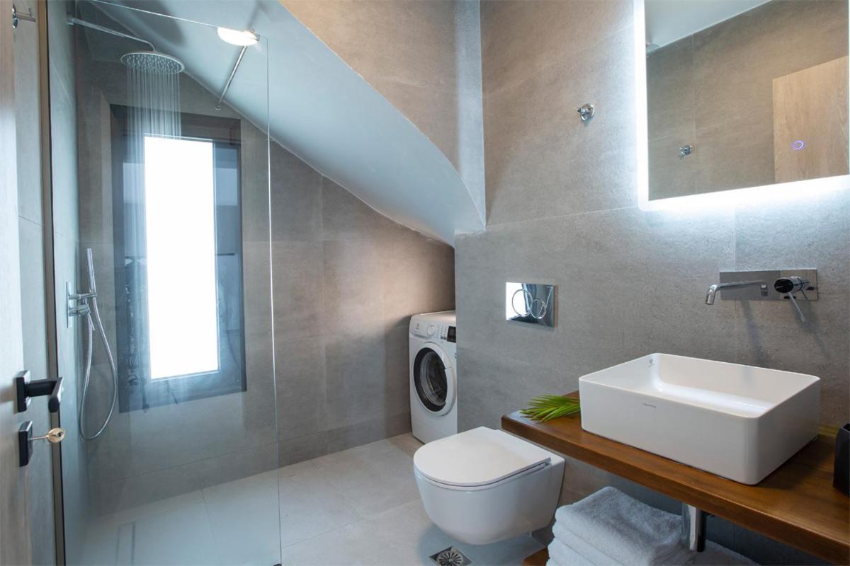 Seascape Villas Vassiliki - Beachfront Villas المظهر الخارجي الصورة